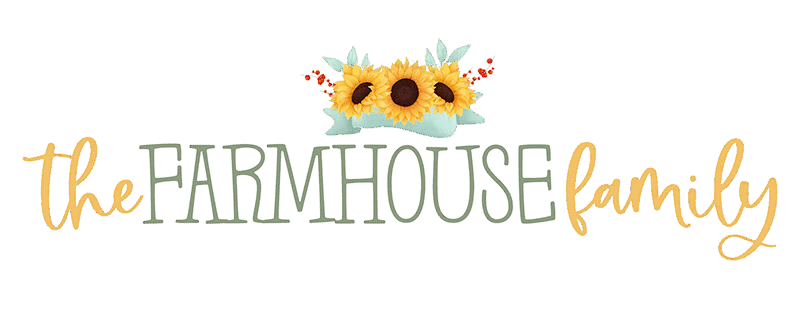 thefarmhousefamily.com
